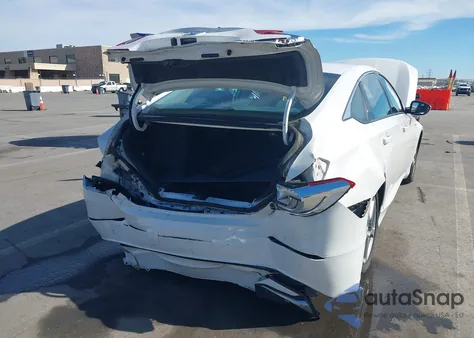 2019 Honda Accord Hybrid из США, поврежденный, VIN 1HGCV3F12KA000418